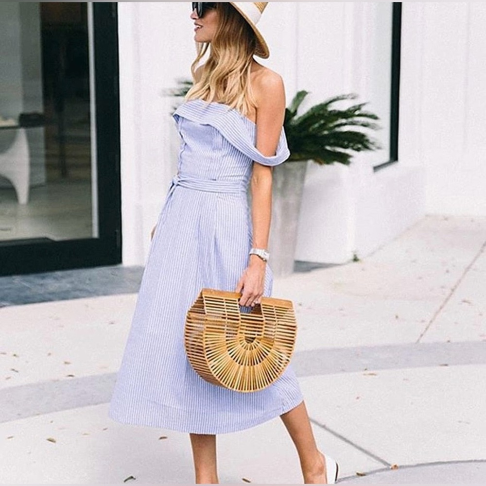ELEGANT BAMBOO MOON BASKET BAG